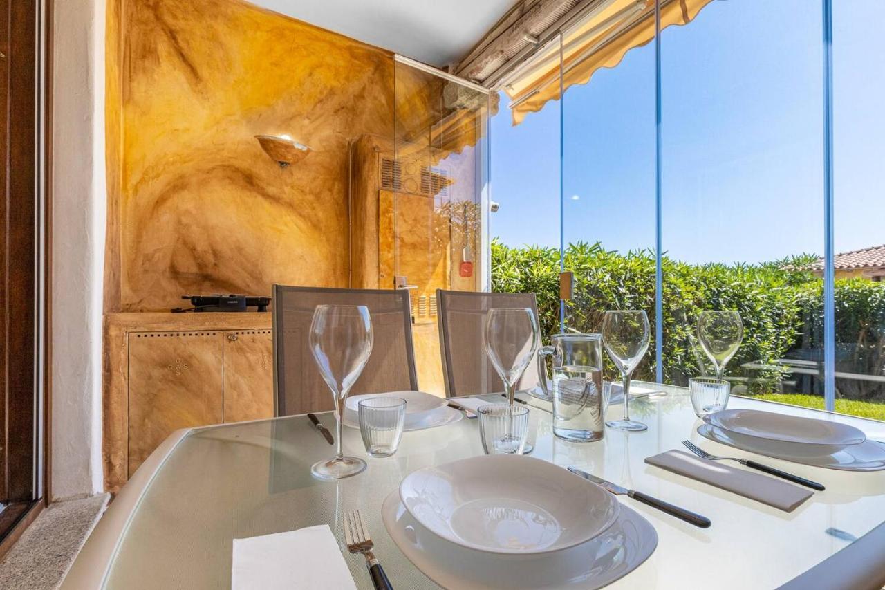 Casa Vacanze Lo Squalo Olbia Exterior foto