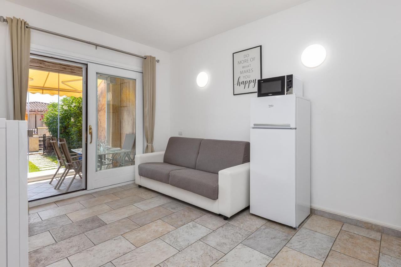 Casa Vacanze Lo Squalo Olbia Exterior foto